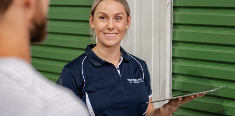 Fort Knox Storage employee